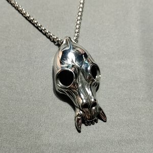 Silver Skull Pendant Necklace